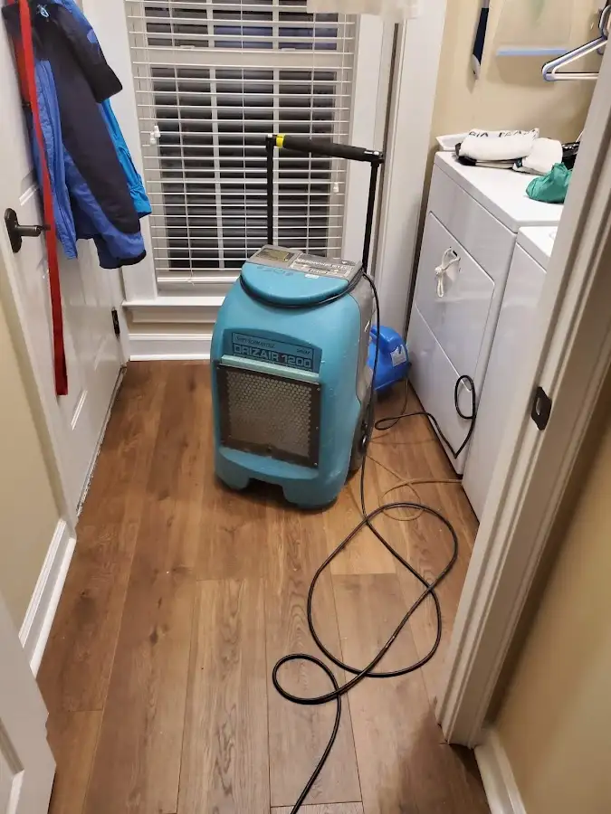 Commercial dehumidifier deployed for Crawl Space Restoration in Buford